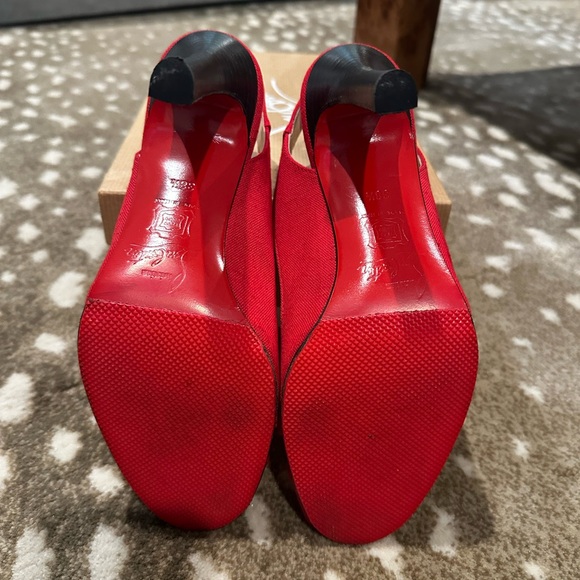 Christian Louboutin Red Open Toe Sling Back Pump. Size 38.5 - Picture 10 of 13